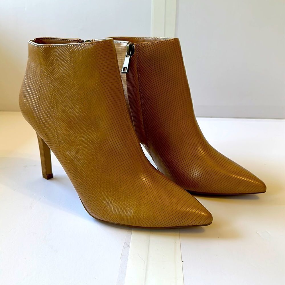 French connection women’s Ally ankle stiletto dress booties size 9